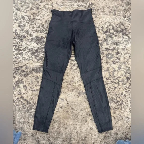 Faux Leather Moto Leggings | Very Black
Spanx / large pet & smoke free - Picture 4 of 6